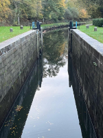 L'eau rigole au canal